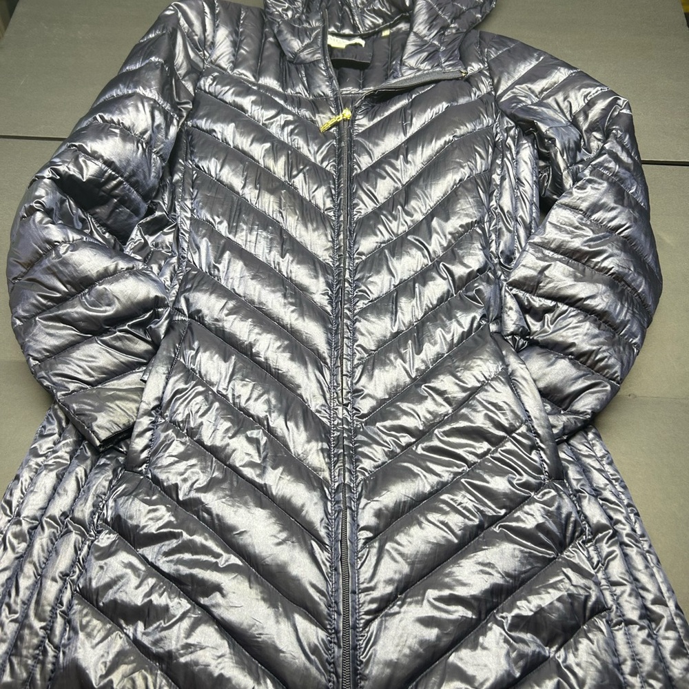 Ellen Tracy Shiny Navy Puffer Coat‎ Women’s Medium